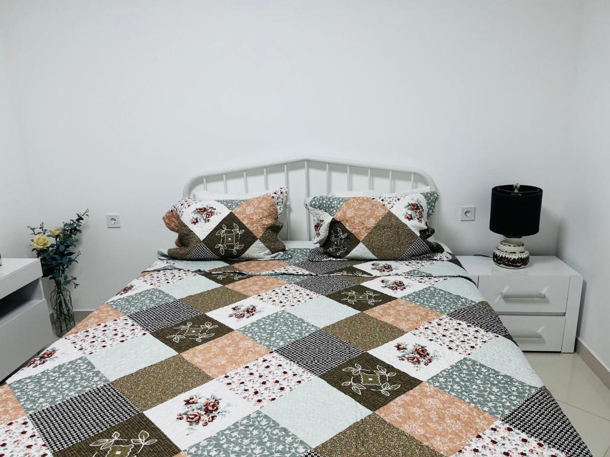 Techas City Center Luxurious Suites & Rooms Praia Esterno foto
