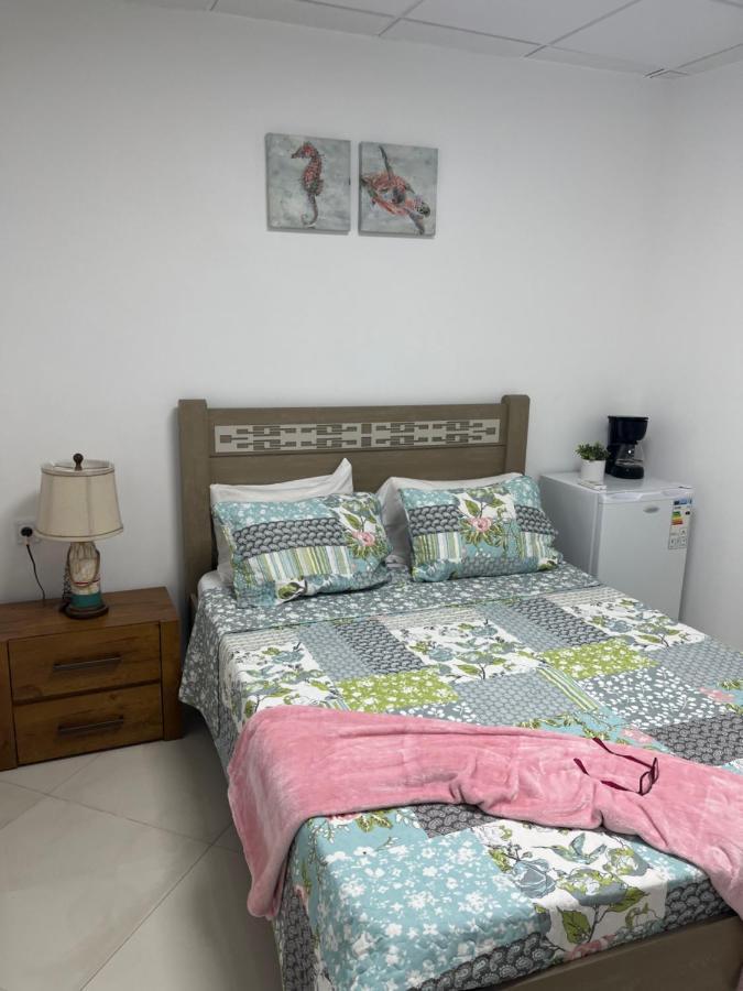 Techas City Center Luxurious Suites & Rooms Praia Esterno foto